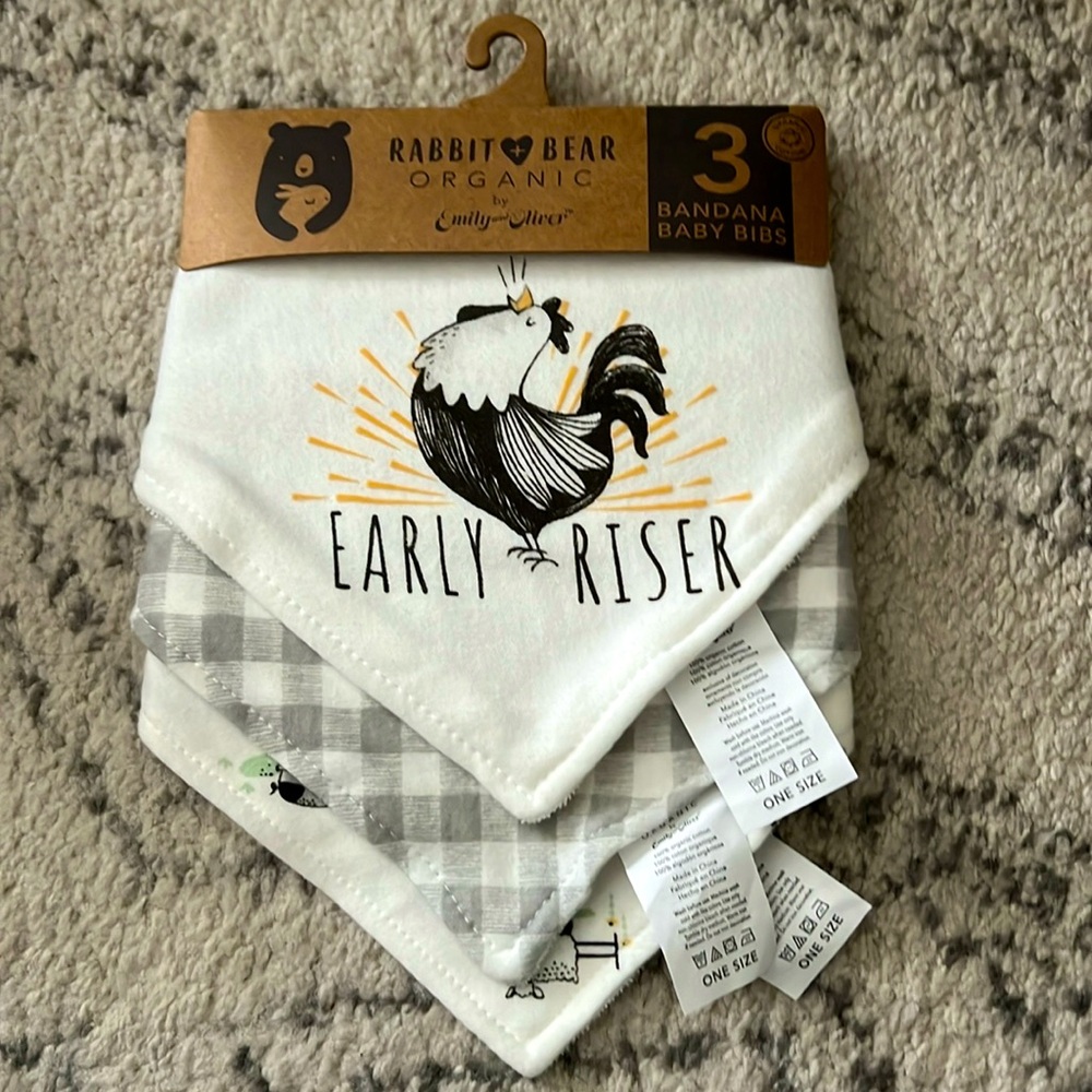 Rabbit+Bear Bandana Bibs